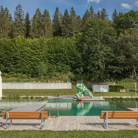 Urs Διαμέρισμα *